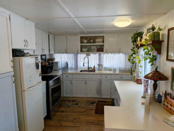DONA Mobile Home