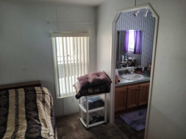 2001 Mobile Home