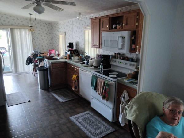 2001 Mobile Home