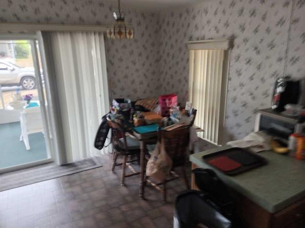 2001 Mobile Home