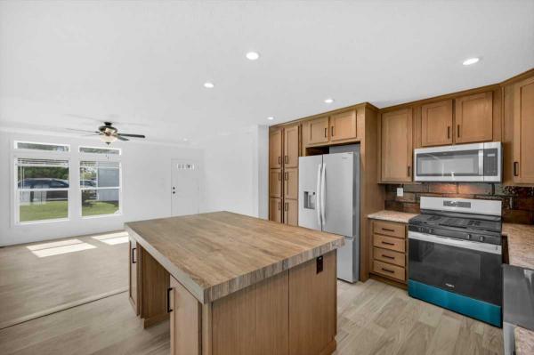 2026 Champion ESDS2852H32475 Manufactured Home