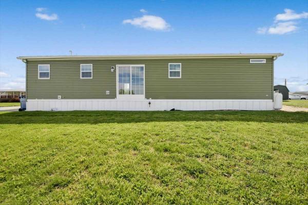 2026 Champion ESDS2852H32475 Manufactured Home