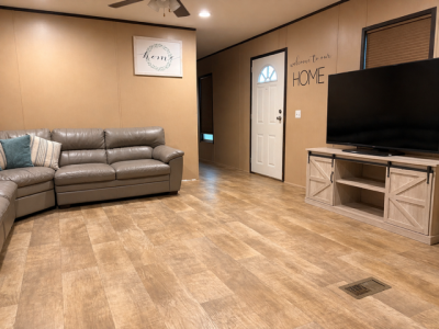 Photo 2 of 8 of home located at 8414 Spell Road Needville, TX 77461