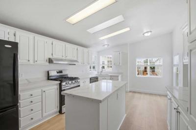 Photo 3 of 8 of home located at 195 Blossom Hill Rd. #279 San Jose, CA 95123