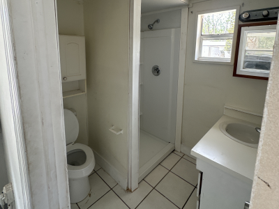 Photo 5 of 5 of home located at 11010 Jim John Lane Cottage 6 Seffner, FL 33584