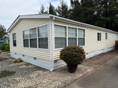 Photo 3 of 22 of home located at 509 Puerto Vista Dr Coos Bay, OR 97420