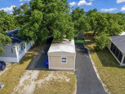 Photo 2 of 8 of home located at 8714 Exeter Way Orlando, FL 32817