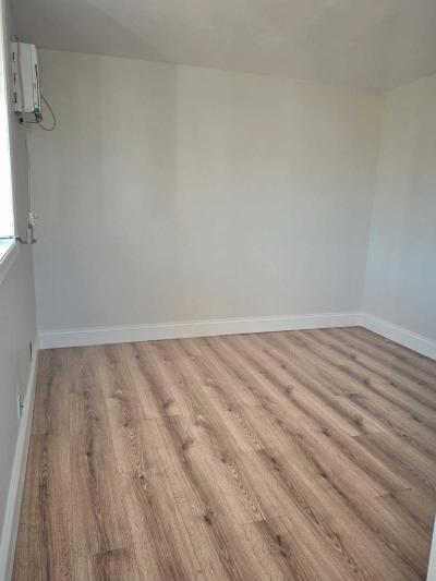 Photo 4 of 16 of home located at 7403 46th Ave N Saint Petersburg, FL 33709