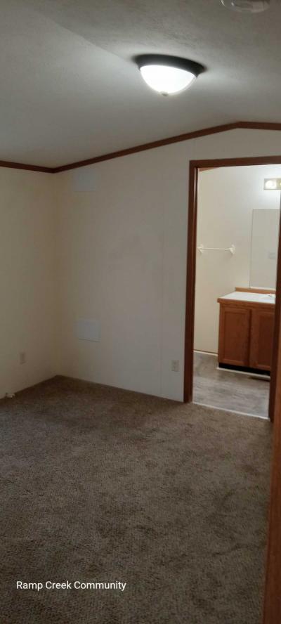 Photo 5 of 13 of home located at 1100 Thornwood Dr SW #704 Heath, OH 43056