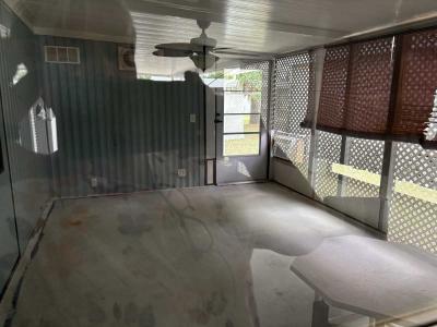 Photo 5 of 33 of home located at 944 Reynolds Road   Lot 360 Lakeland, FL 33801