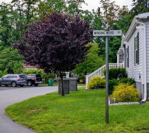 Photo 4 of 1 of home located at 80Hosner Mountain Rd Hopewell Junction, NY 12533