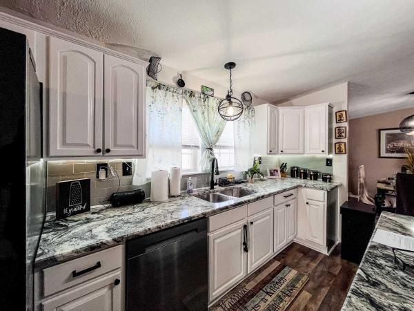 2001 Cavco Hart Mobile Home