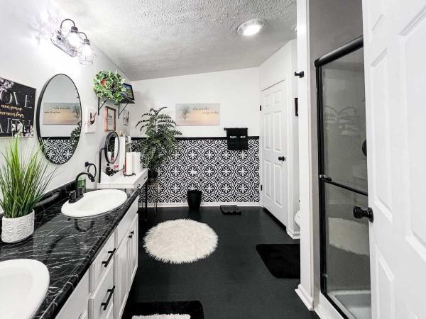2001 Cavco Hart Mobile Home