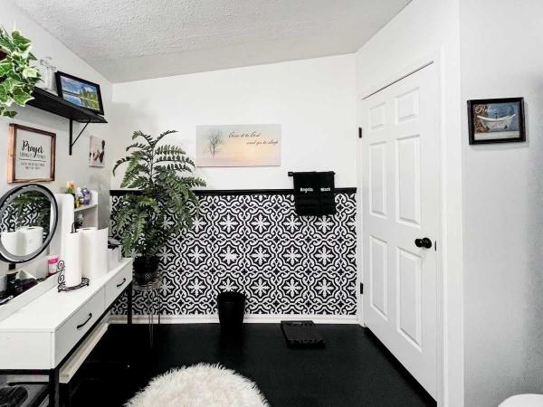 2001 Cavco Hart Mobile Home