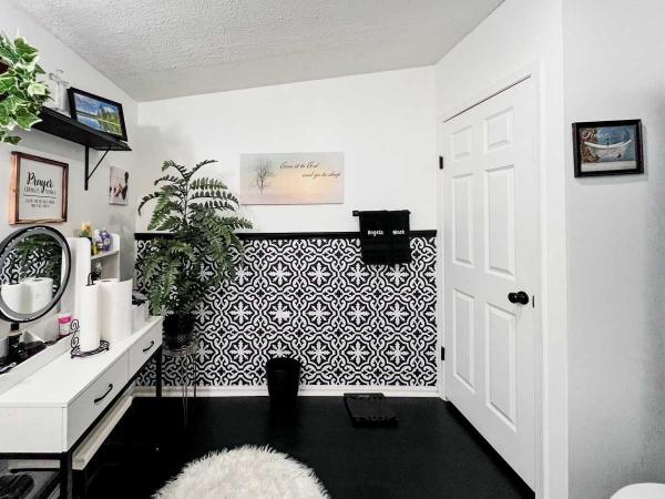2001 Cavco Hart Mobile Home