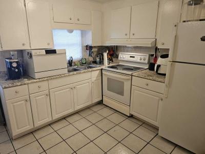Photo 3 of 16 of home located at 9925Ulmerton Rd Largo, FL 33771