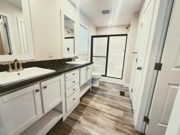 2025 Clayton 81RDH28563B Mobile Home