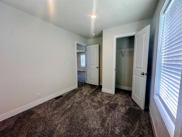 2025 Clayton 81RDH28563B Mobile Home