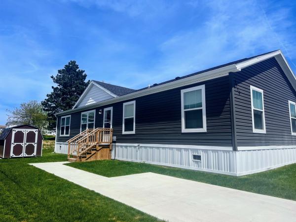 2025 Clayton 81RDH28563B Mobile Home
