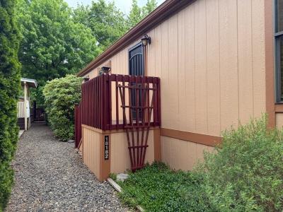 Photo 2 of 14 of home located at 18182 S Silverwood Dr Oregon City, OR 97045