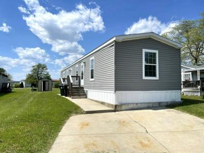 Mobile Home at 437 Alanna Lane Lynwood, IL 60411