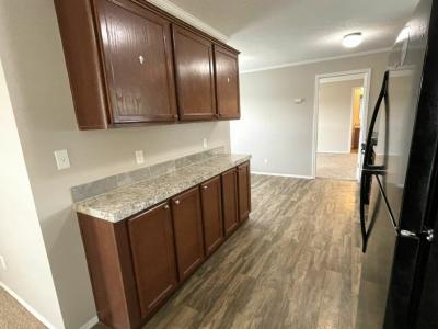 Photo 5 of 14 of home located at 437 Alanna Lane Lynwood, IL 60411