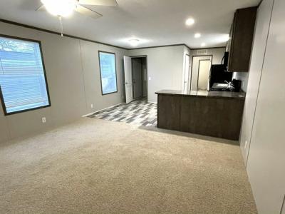 Photo 5 of 15 of home located at 488 Linda Lane Lynwood, IL 60411