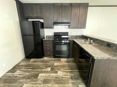 Photo 3 of 10 of home located at 137 Brenta Court Lynwood, IL 60411