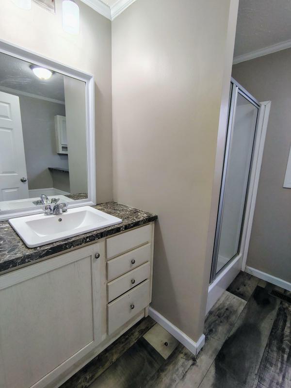 2020 Clayton Homes Inc Yes Mobile Home