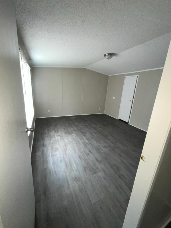 2006 Clayton Homes Inc Community Series Mobile Home