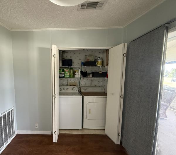 2000 MERI HS Mobile Home