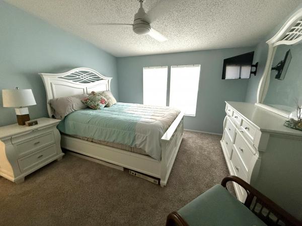 2000 MERI HS Mobile Home