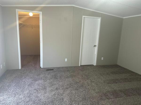 2011 Clayton Homes Inc Xtreme Mobile Home