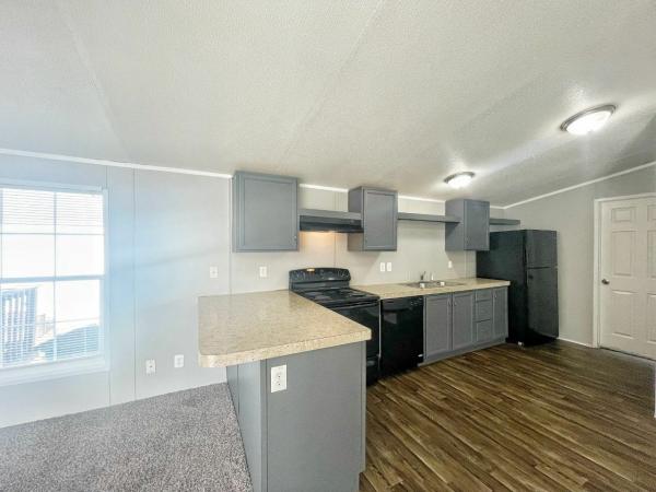 2015 Fleetwood Berkshire Mobile Home