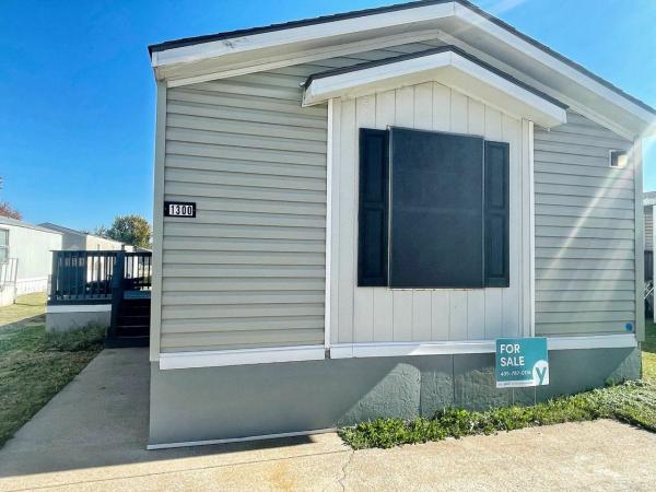 2015 Fleetwood Berkshire Mobile Home
