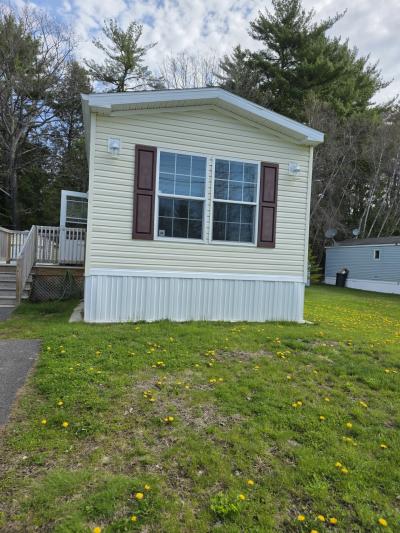 Mobile Home at 142 Sparrow Drive Augusta, ME 04330