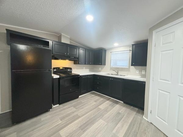 2006 River Birch Homes Super Stinger Mobile Home