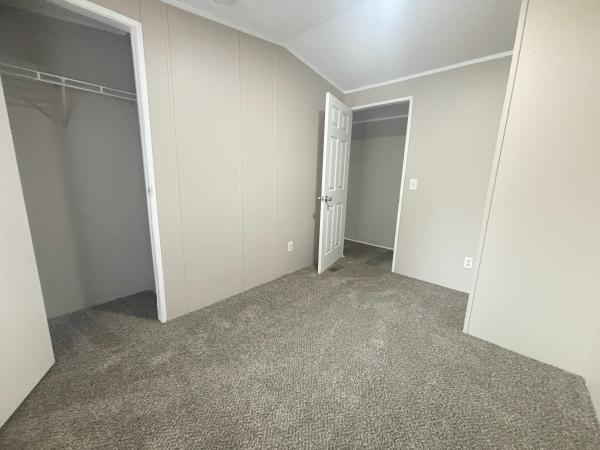 2006 River Birch Homes Super Stinger Mobile Home