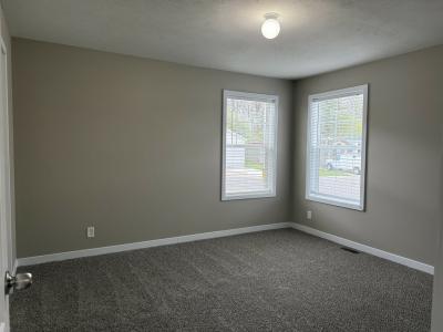 Photo 4 of 5 of home located at 17292 Roberts Drive Davisburg, MI 48350