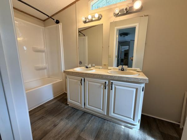 1989 Point West Mobile Home