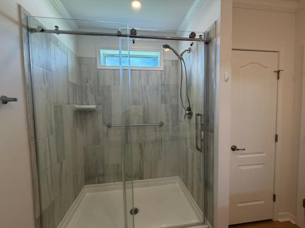 2024 CHAMPION HOME BUILDERS,INC. LE5035AB Mobile Home