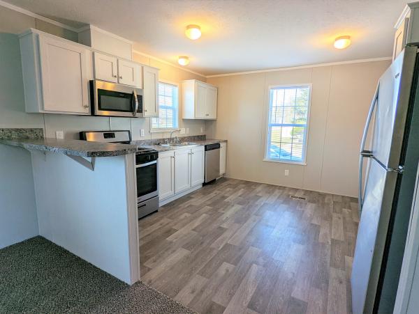 Photo 1 of 2 of home located at 32 E. Arizona Belleville, MI 48111
