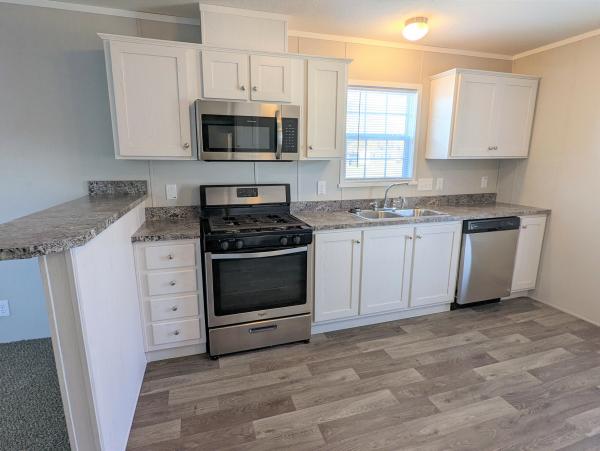 2021 Redman Advantage II  Home
