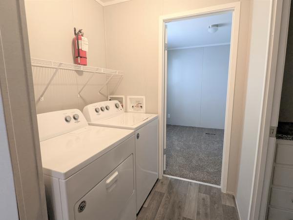 2021 Redman Advantage II  Home