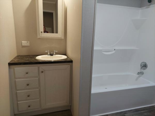 2021 Redman Advantage II  Home