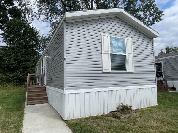 2021 Clayton 5616-708 Pulse  Home