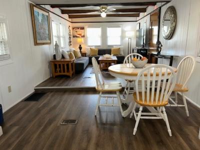 Photo 3 of 8 of home located at 1104 Fountainview South Lakeland, FL 33809