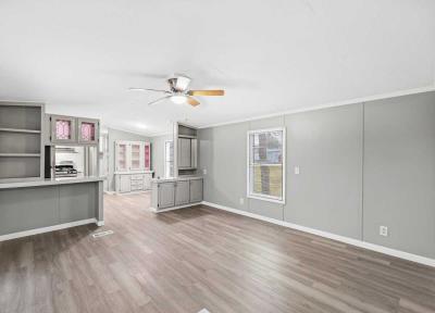 Photo 3 of 8 of home located at Pulaski Mahomet, Il 61853 008 Mahomet, IL 61853