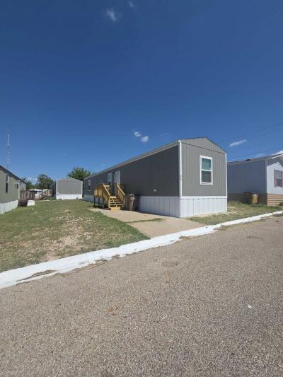Photo 3 of 14 of home located at 2501 Martin Luther King Drive #514 San Angelo, TX 76903