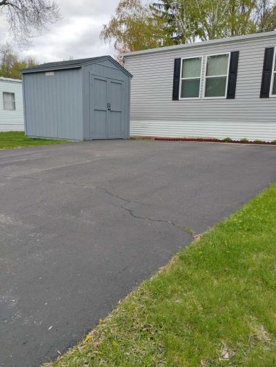 Photo 4 of 11 of home located at 1213 96th Ave NE Blaine, MN 55434